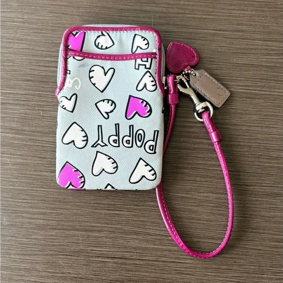 Coach Poppy Hearts Vertical Phone Wristlet Pink Gray 2011 - Picture 4 of 14